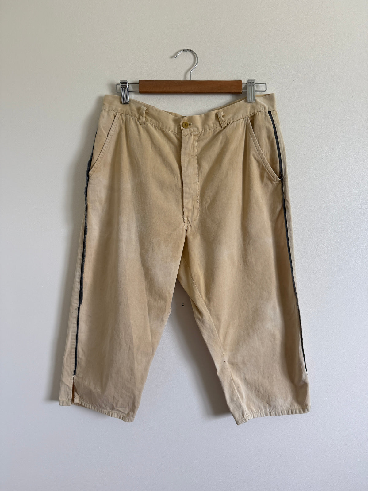 1950s COTTON SPORTSWEAR CAPRIS